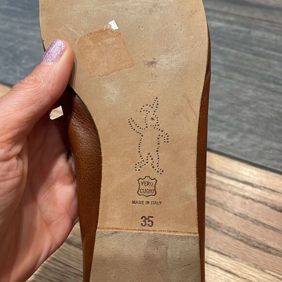 NWOT Marni woman’s brown flat. It’s one shoe - Picture 7 of 8